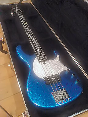 lou_bass_blue.jpg